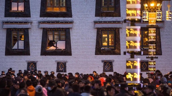 Tsongkhapa Butter Lamp Festival