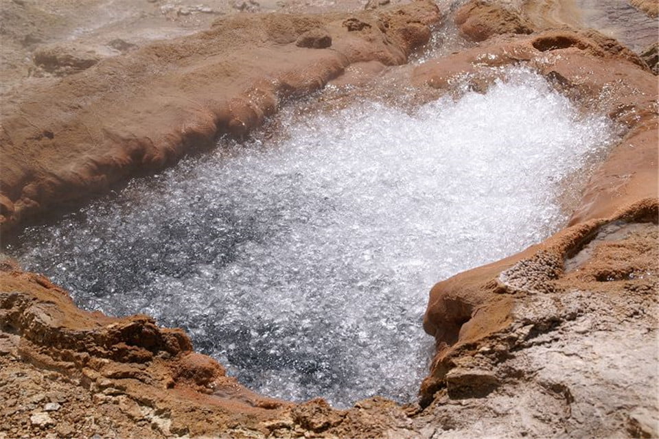Mangpu Hot Spring Mangpu Hot Spring
